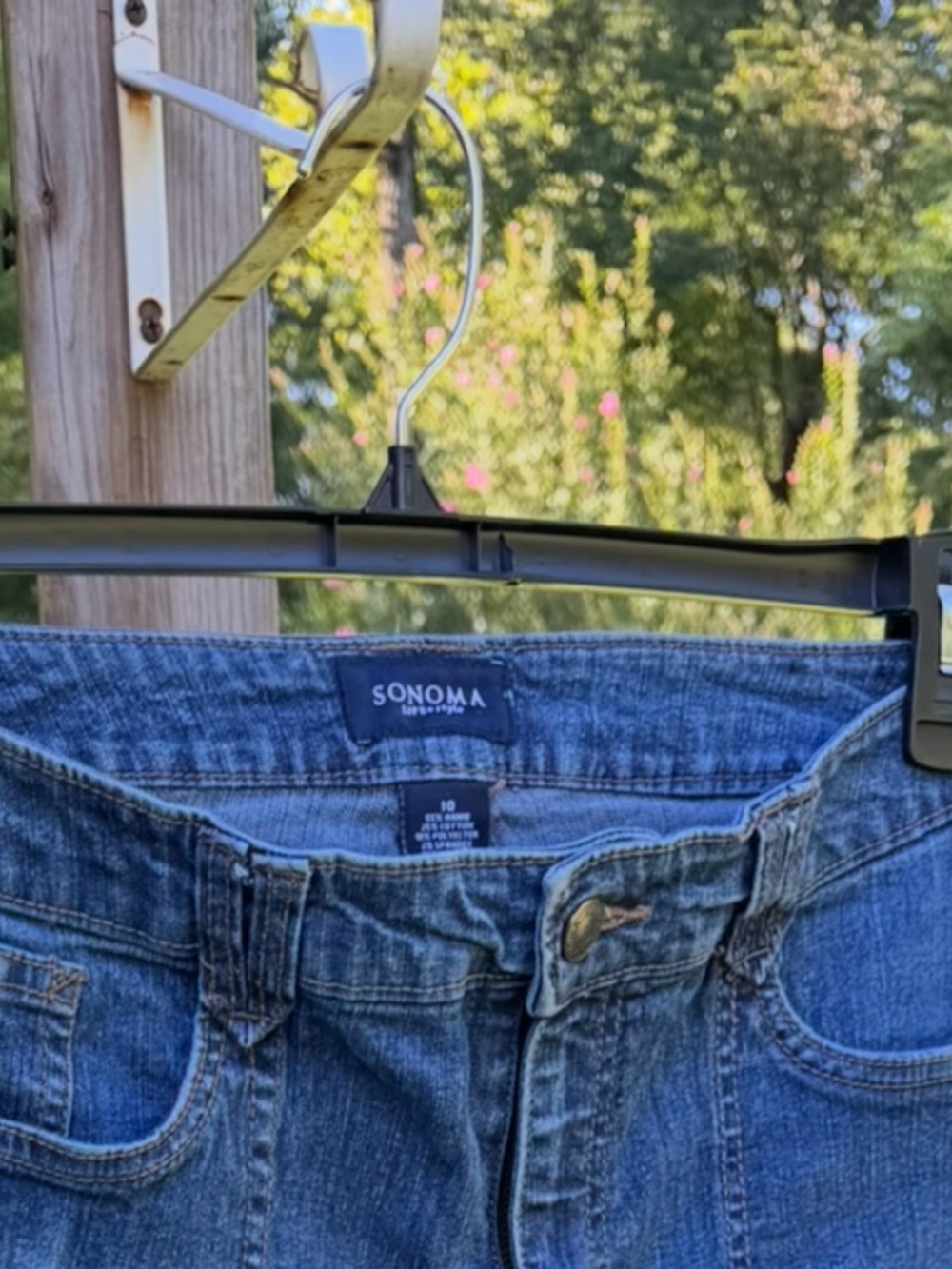 Sonoma Life + Style • Embroidered Pocket Stretch Jeans • Size 10 - Picture 7 of 7